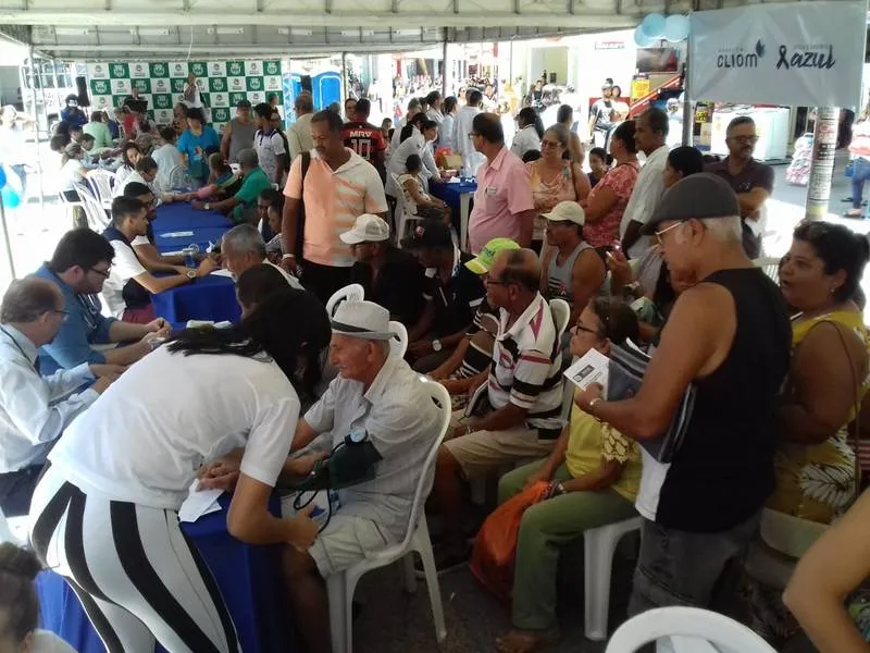 Muitas pessoas aproveitaram os serviços oferecidos nesta quinta-feira pela Secretaria Municipal de Saúde