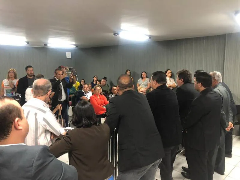 Câmara de Vereadores de Arapiraca ignora presença de aposentados em sessão e deixa de apreciar projeto de lei