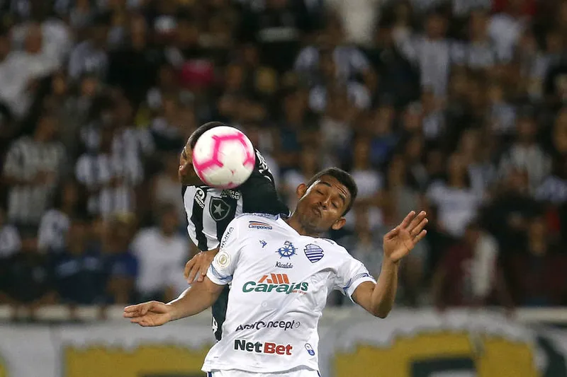 Cicero.Botafogo x CSA no Estadio Nilton Santos. 21 de Outubro de 2019, Rio de Janeiro, RJ, Brasil. Foto: Vitor Silva/Botafogo.\r\rImagem protegida pela Lei do Direito Autoral Nº 9.610, DE 19 DE FEVEREIRO DE 1998.\r Botafogo x Goias no Estadio Nilton Santos. 09 de Outubro de 2019, Rio de Janeiro, RJ, Brasil. Foto: Vitor Silva/Botafogo. \rImagem protegida pela Lei do Direito Autoral Nº 9.610, DE 19 DE FEVEREIRO DE 1998. \r