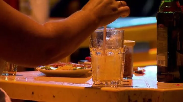 Imagem ilustrativa da imagem Consumo de álcool cai, mas ainda é elevado em Maceió