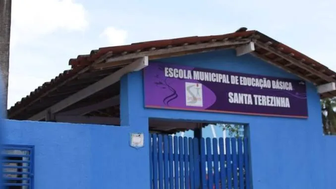 Escola Santa Terezinha, em Coruripe, é destaque por seu projeto de inclusão digital na instituição