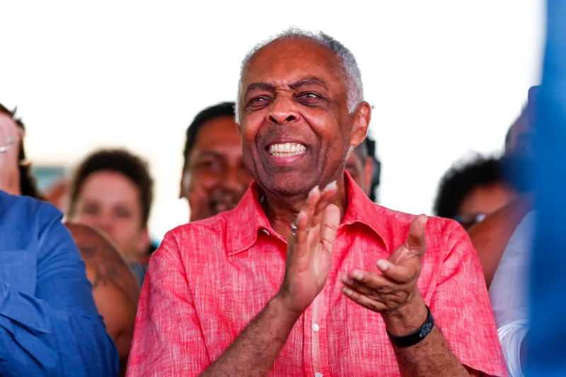 Gilberto Gil proferiu palestra e fará show gratuito em Marechal Deodoro