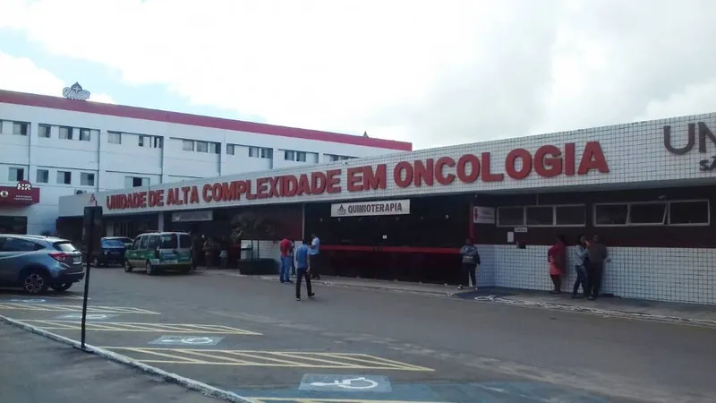 Sem receber desde agosto, a direção do hospital considera suspender as atividades aos pacientes atendidos pelo SUS; débito chega a R$ 320.426,84