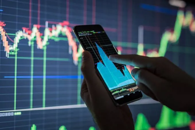 Bolsa brasileira superou o antigo recorde de 105.817 pontos, do dia 10 de julho
