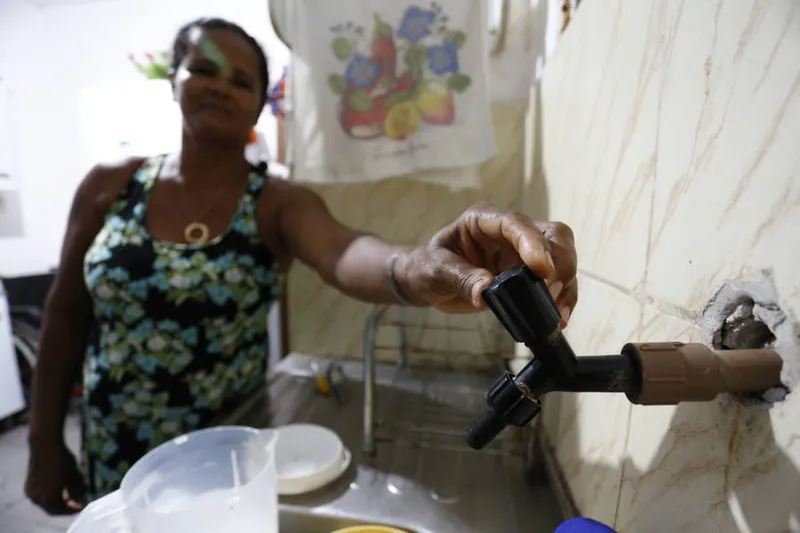 Moradores do loteamento Planalto da Mangabeira reclamam da falta d´água