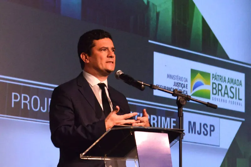 Ministro da Justiça, Sérgio Moro, deve ordenar diligências para conter a ‘grampolândia’ criada pelo governo Renan Filho