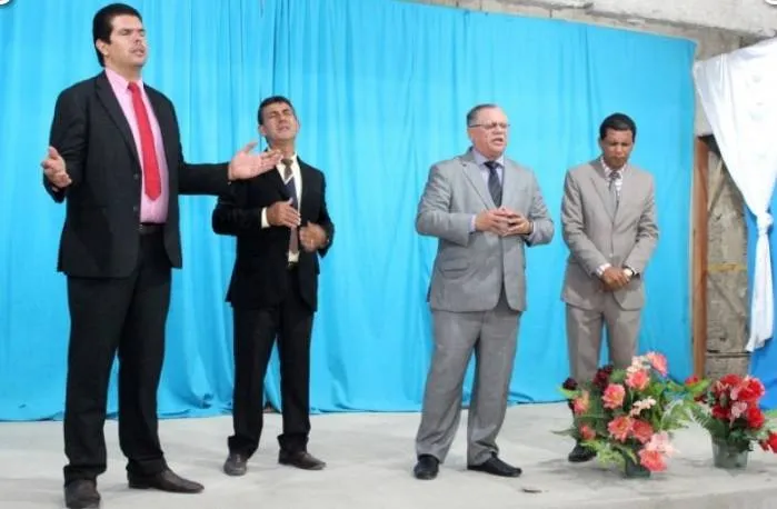 Presidente da AD Alagoas, pastor José Orisvaldo, visitou e abençoou novo templo em São José da Laje