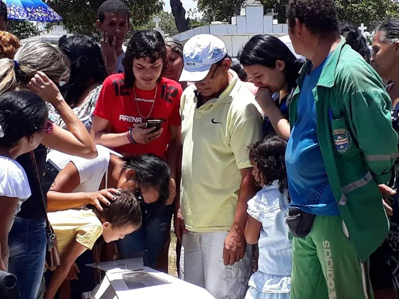 Corpo de Danilo foi sepultado domingo, no Cemitério São Jose