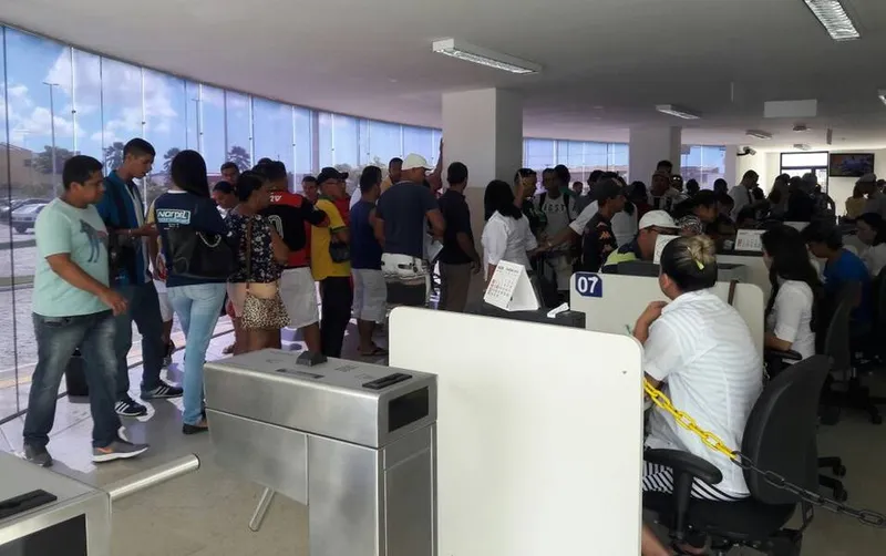 Serviços do Detran serão interrompidos hoje e só retornam na próxima terça-feira