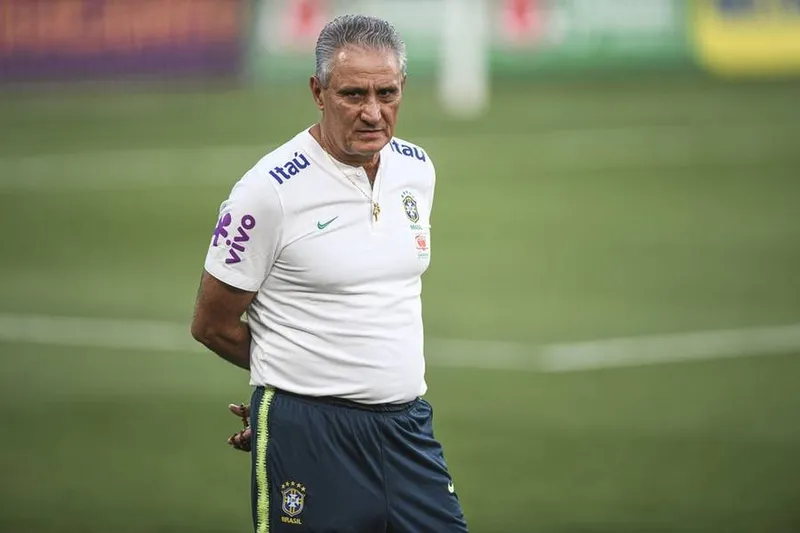 Imagem ilustrativa da imagem Tite realiza 1º treino da Seleção de olho na Argentina