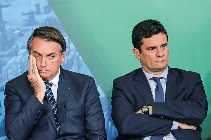 Jair Bolsonaro e Sergio Moro se desentendem quanto à política de segurança pública
