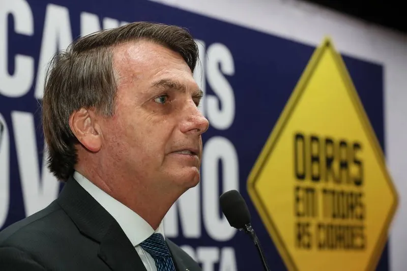 Presidente Bolsonaro participou ontem de um encontro com prefeitos em Brasília
