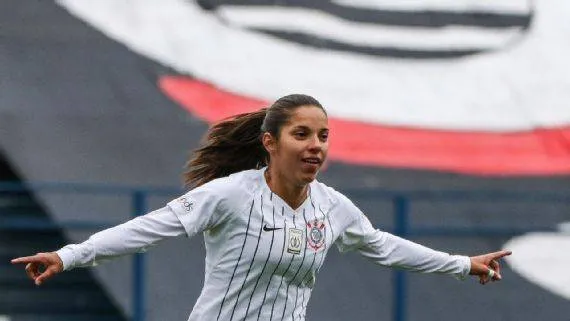 Ex-jogadora do Corinthians, Millene está isolada em Wuhan, na China, epicentro do coronavírus
