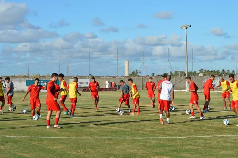 Imagem ilustrativa da imagem CRB enfrenta Coruripe em Jogo-treino no Estádio Rei Pelé