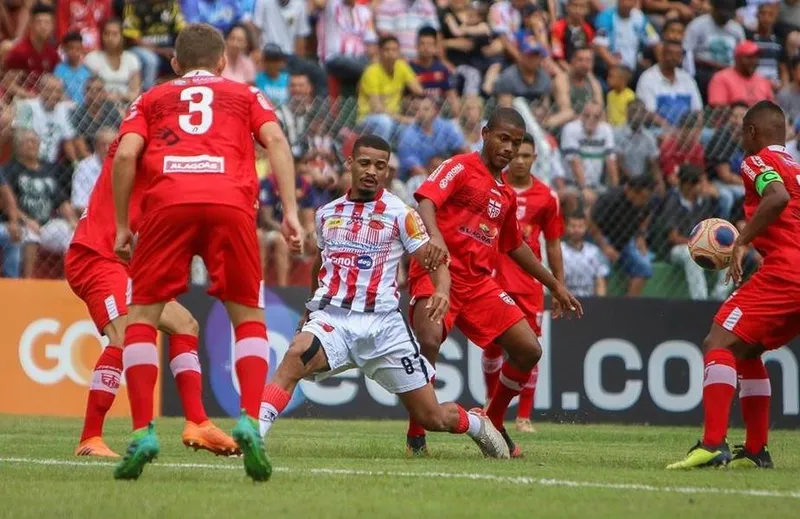 Imagem ilustrativa da imagem CRB perde para o Taboão da Serra e é eliminado da Copinha