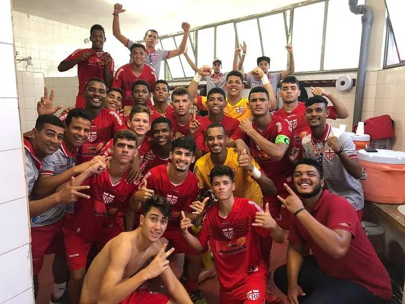 Imagem ilustrativa da imagem CRB vence e avança na Copa São Paulo