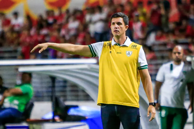 Maceió, 08 de junho de 2019
Lance do jogo entre CRB e América-MG. Partida válida pela 7ª rodada da Série B, do Campeonato Brasileiro, realizada no Estádio Rei Pelé. Alagoas - Brasil.
Foto: ©Ailton Cruz