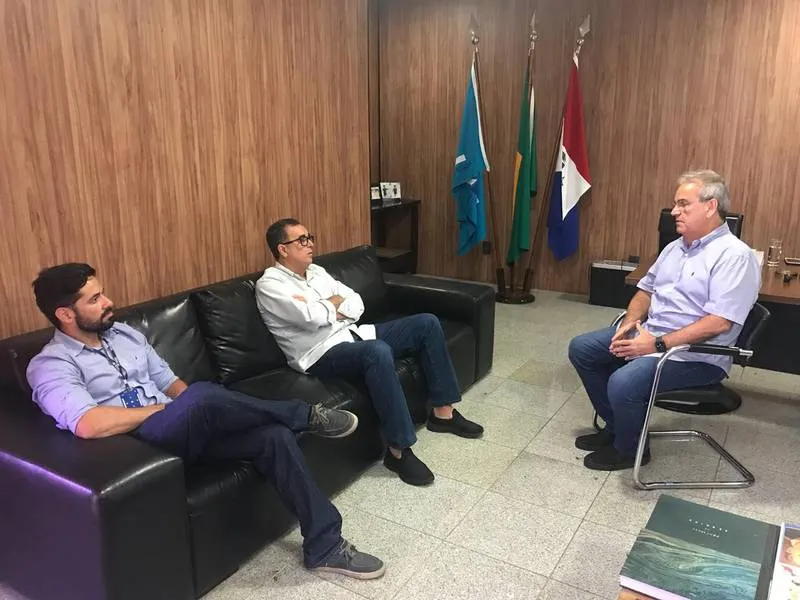 Os presidentes do Crea e do TCE se reuniram esta semana para discutir as obras paradas
