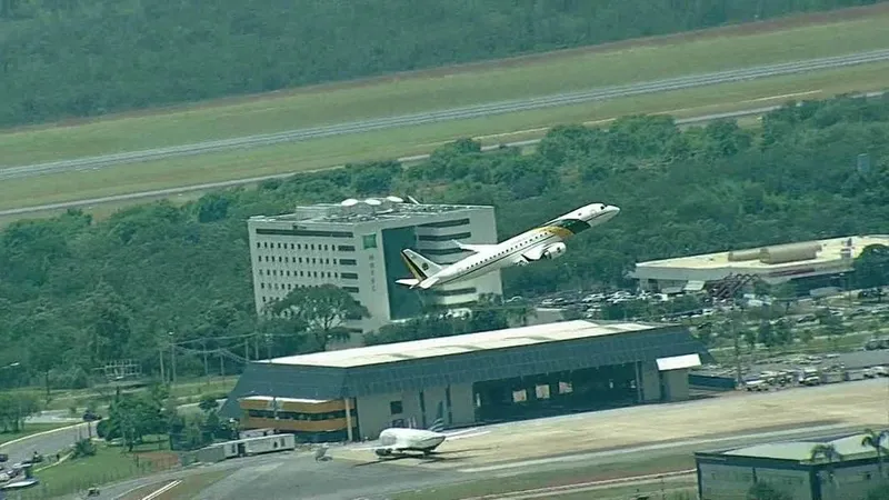 Imagem ilustrativa da imagem ESTRANGEIROS PODERÃO VOLTAR DA CHINA EM AVIÕES DO BRASIL