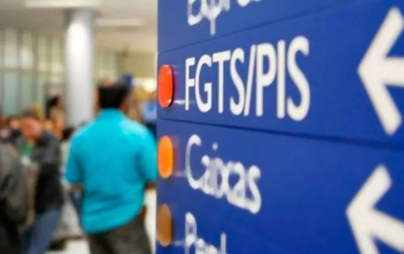 Imagem ilustrativa da imagem GOVERNO LIBERA R$ 24 MILHÕES DO FGTS PARA 73 MIL ALAGOANOS