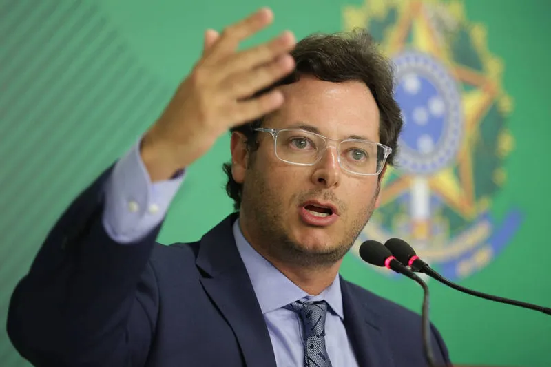 Wajngarten é sócio da FW Comunicação, que recebe dinheiro de emissoras e de agências contratadas pela Secom