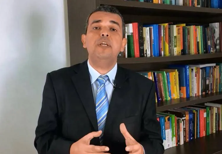 Para o advogado Othoniel Pinheiro, a lei aprovada pela Assembleia é inconstitucional