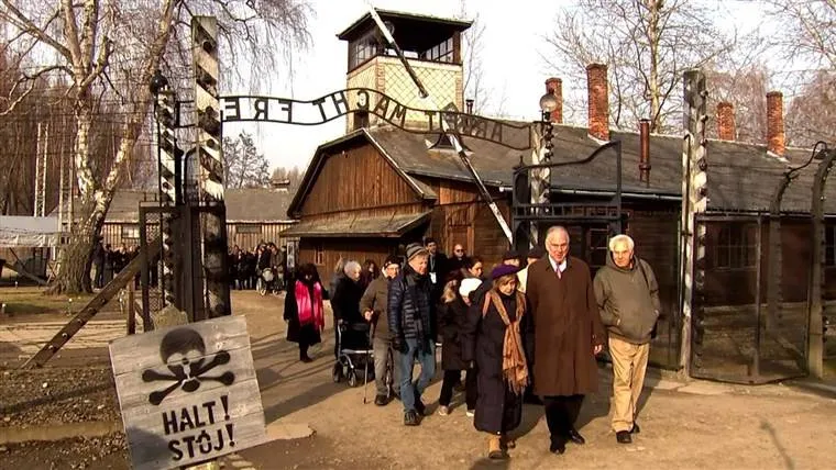 Imagem ilustrativa da imagem SOBREVIVENTES LEMBRAM 75 ANos DA LIBERAÇÃO DE AUSCHWITZ