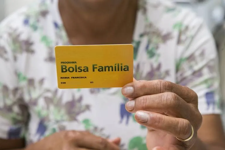 Em todo o País, o programa transferirá R$ 2,5 bilhões para 13,3 milhões de famílias