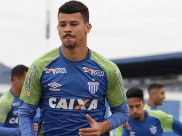 Meia Matheus Paquetá é mais um reforço do CRB para esta temporada