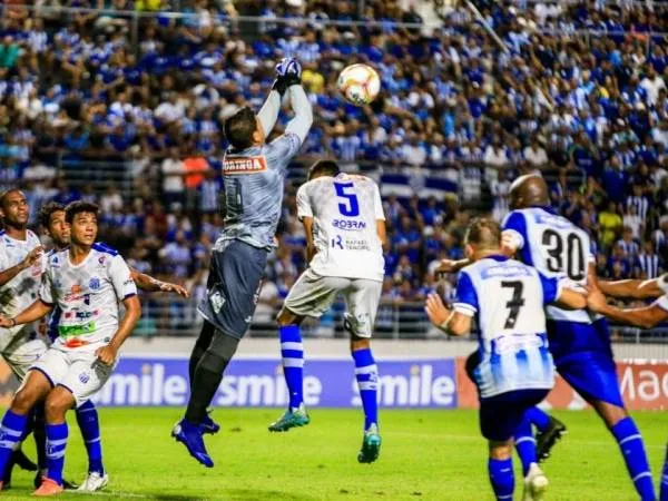 Imagem ilustrativa da imagem CSA recebe CSE pela terceira rodada do Campeonato Alagoano