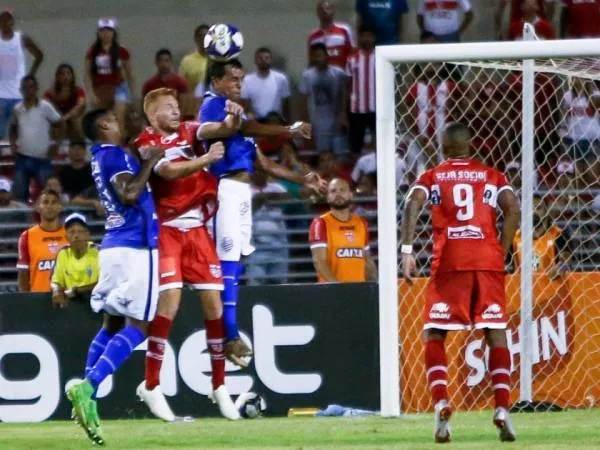 CSA e CRB não saíram do zero na partida pela Copa do Nordeste, em 2019, no Trapichão