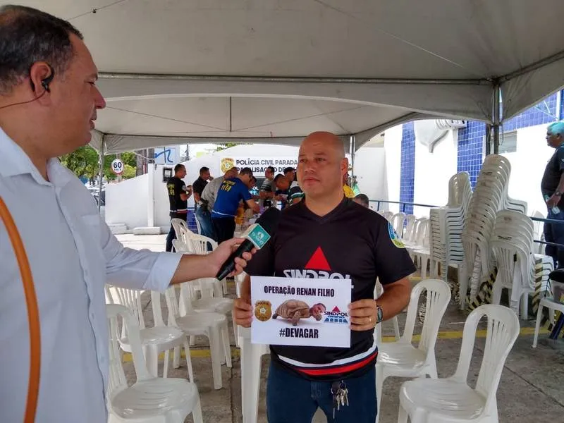 Ricardo Nazário, do Sindpol, explica que piso salarial dos policiais é um dos mais baixos