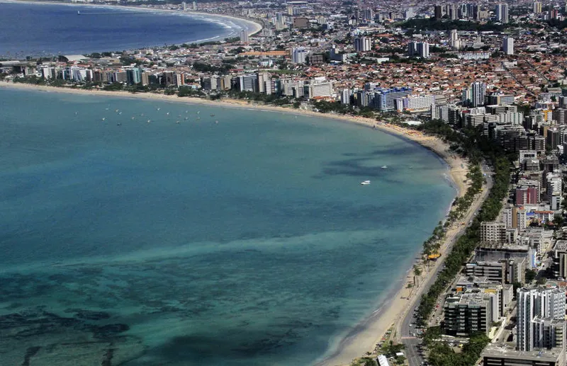Parte dos 3.403 imóveis de marinha aforados em Alagoas deve ser vendida pela União