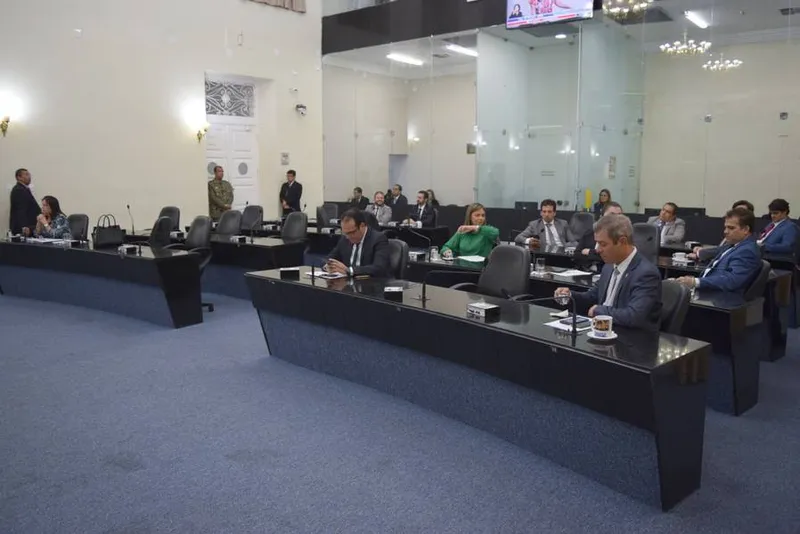 Deputados têm buscado contribuir de alguma maneira para o combate ao coronavírus