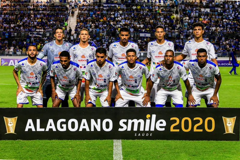 Maceió, 28 de janeiro de 2020
Lance do jogo entre CSA e Jaciobá. Partida válida pela 2ª rodada do Campeonato Alagoano de 2020, realizada no Estádio Rei Pelé. Alagoas - Brasil.
Foto: Ailton Cruz