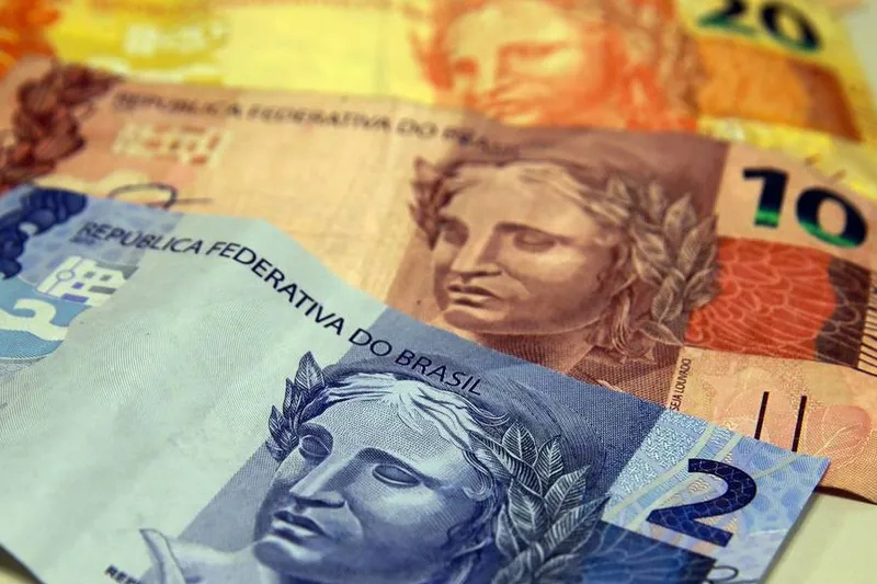 Renda média do trabalhador alagoano ficou estável na passagem de 2018 para 2019