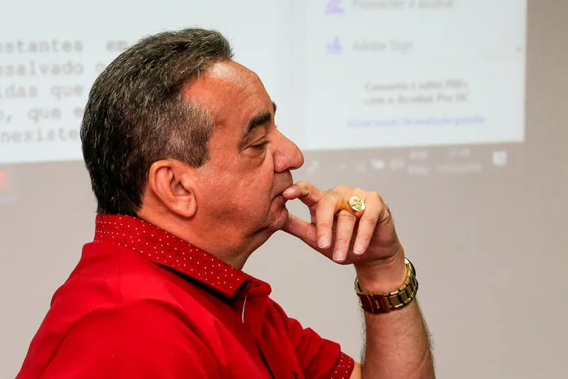 Maceió, 17 de dezembro de 2018
Marcos Barbosa foi aclamado depois de aprovação de 73 integrantes do Conselho Deliberativo para mais dois anos na presidencia do CRB. A aclamação, aconteceu no auditório do The Square, no bairro da Jatiúca.  Alagoas - Brasil.
Foto: ©Ailton Cruz