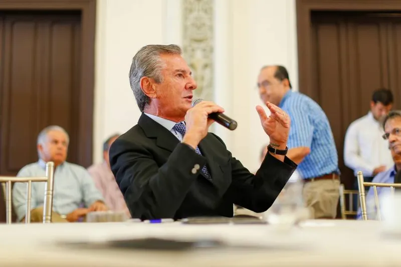 Collor participou na segunda-feira de debate promovido pelo Conjur, onde falou sobre declarações de Bolsonaro