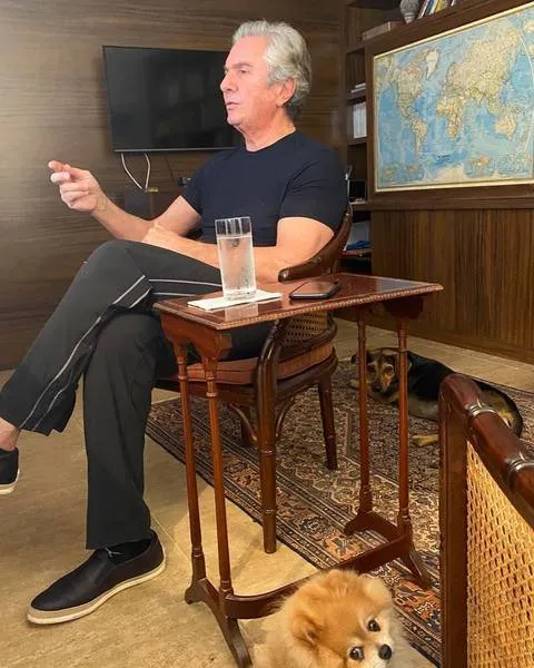 Collor abordou o assunto durante entrevista ao jornalista Luis Nassif, feita via internet