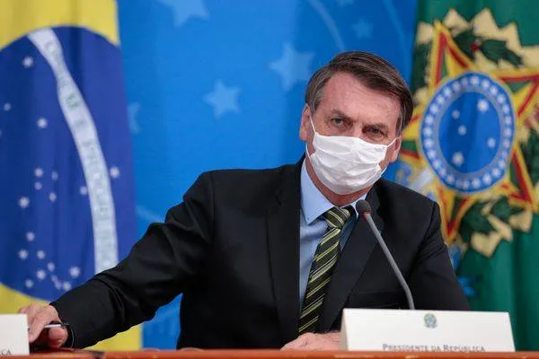 Jair Bolsonaro distribui cargos na tentativa de montar tropa de choque no Congresso