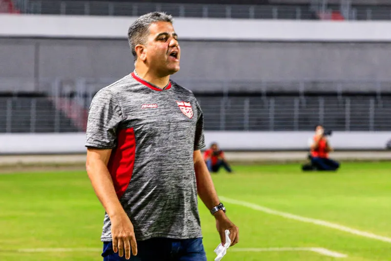 Maceió, 05 de agosto de 2020
Lance do jogo entre CSA X CRB. Partida válida pela final do Campeonato Alagoano de 2020, realizada no Estádio Rei Pelé. Alagoas - Brasil.
Foto: Ailton Cruz