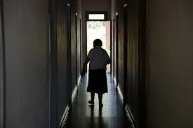 Imagem ilustrativa da imagem DENÚNCIAS DE VIOLÊNCIA CONTRA IDOSOS CRESCEM 13% NA PANDEMIA