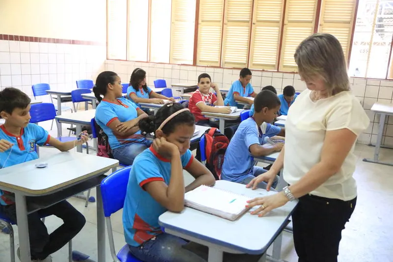 Proposta aprovada é a única saída para não tornar o ano letivo em curso perdido no país