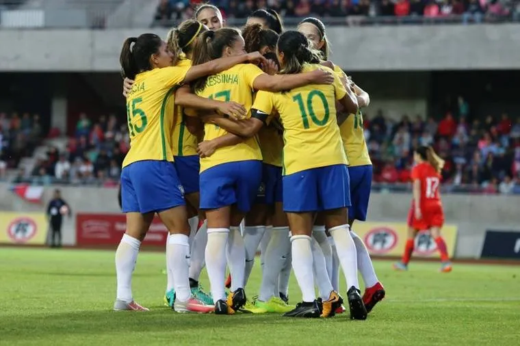Brasil era um dos que pleiteava a organização do torneio, mas optou por sair da disputa