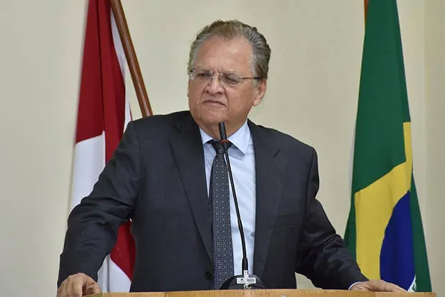 Isnaldo Bulhões estava afastado da Prefeitura de Santana do Ipanema para tratamento