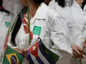 Imagem ilustrativa da imagem MAIS MÉDICOS REINTEGRA CUBANOS PARA ATUAR EM AL