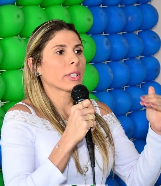 Marina Dantas lidera pesquisa do Ibrape em Batalha com 65% das intenções de votos
