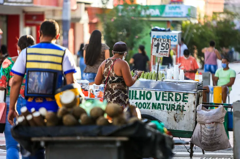 Profissionais que trabalham de forma autônoma e informal podem regularizar situação