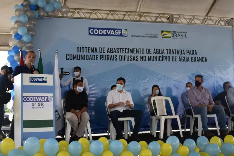 Rogério Marinho inaugurou sistema de abastecimento de água na cidade de Água Branca