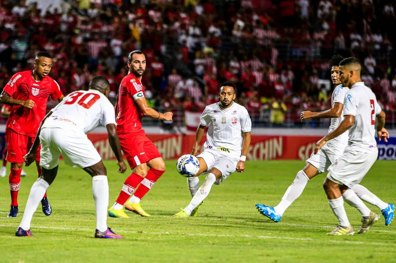 Maceió, 04 de março de 2020
Lance do jogo entre CRB X Nautico. Partida válida pela 6ª  rodada da Copa do Nordeste, realizada no Estádio Rei Pelé. Alagoas - Brasil.
Foto: Ailton Cruz